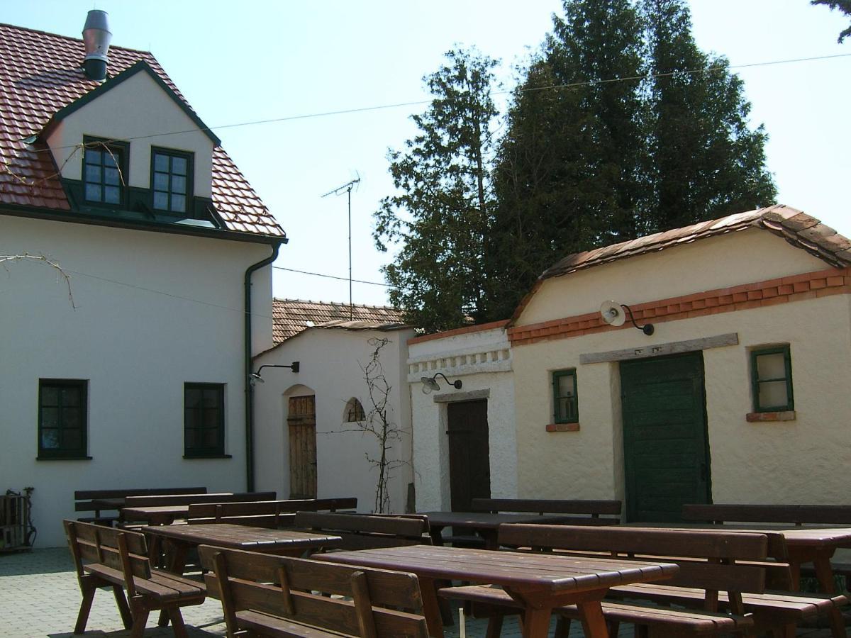 Hanfthal-Hof Laa an der Thaya Exteriér fotografie